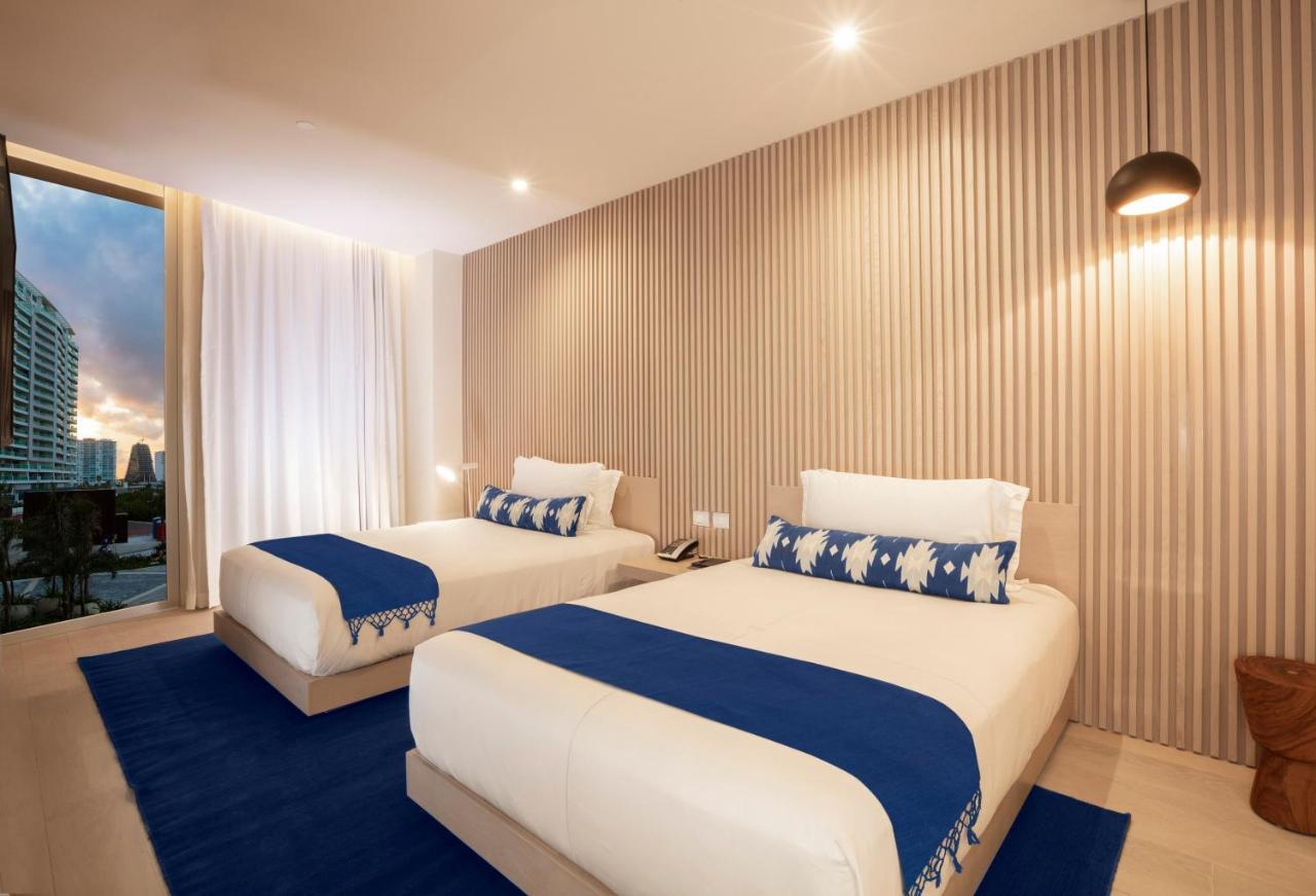 SLS Cancun Hotel&Spa Esterno foto