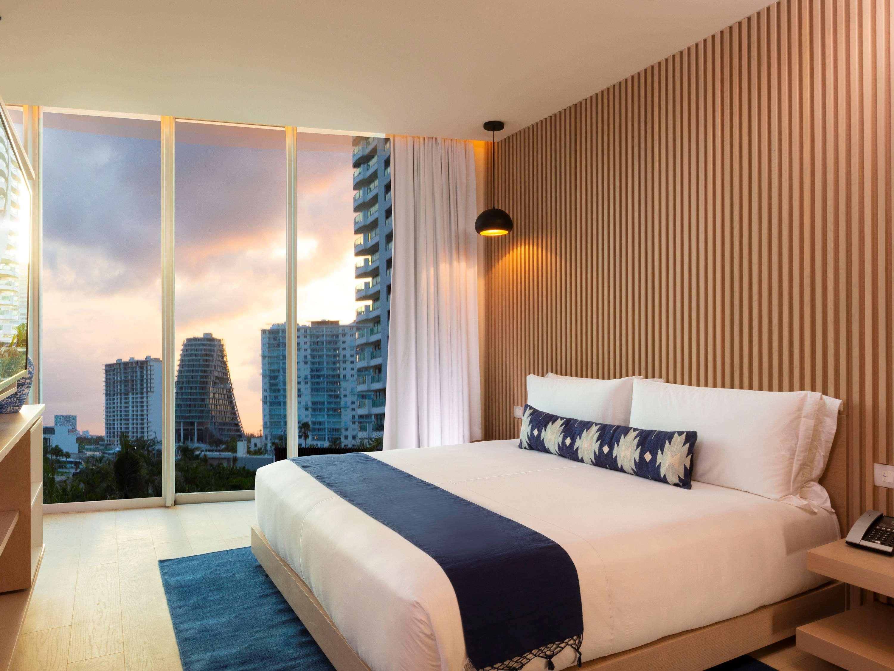 SLS Cancun Hotel&Spa Esterno foto
