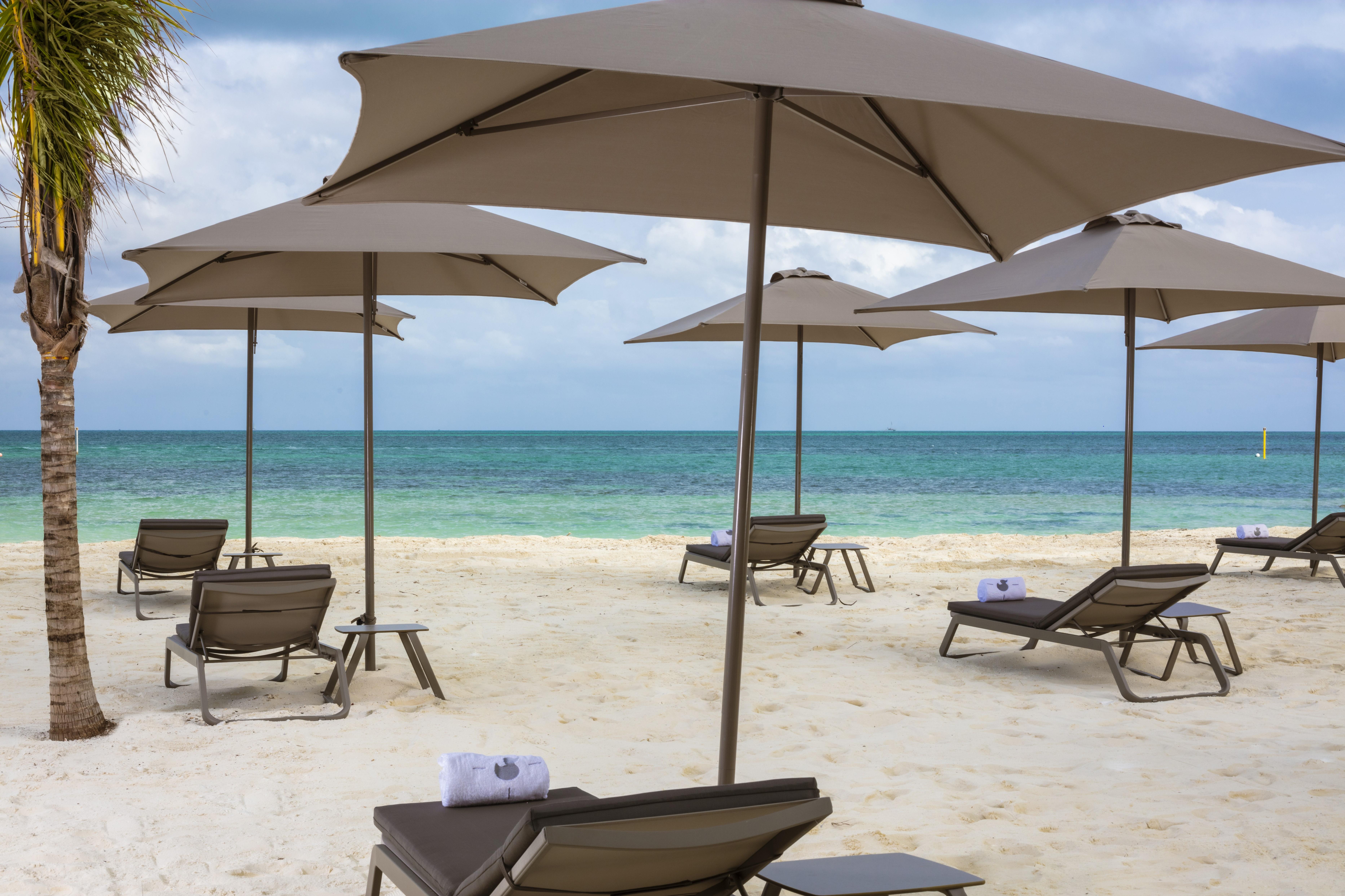 SLS Cancun Hotel&Spa Esterno foto