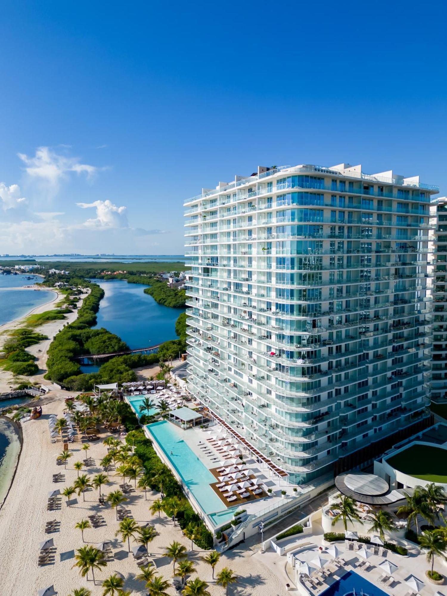 SLS Cancun Hotel&Spa Esterno foto